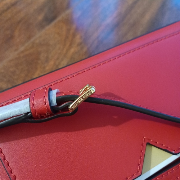 Michael Kors Lita Red Small Crossbody Bag  (Rare) NWT - Picture 8 of 10